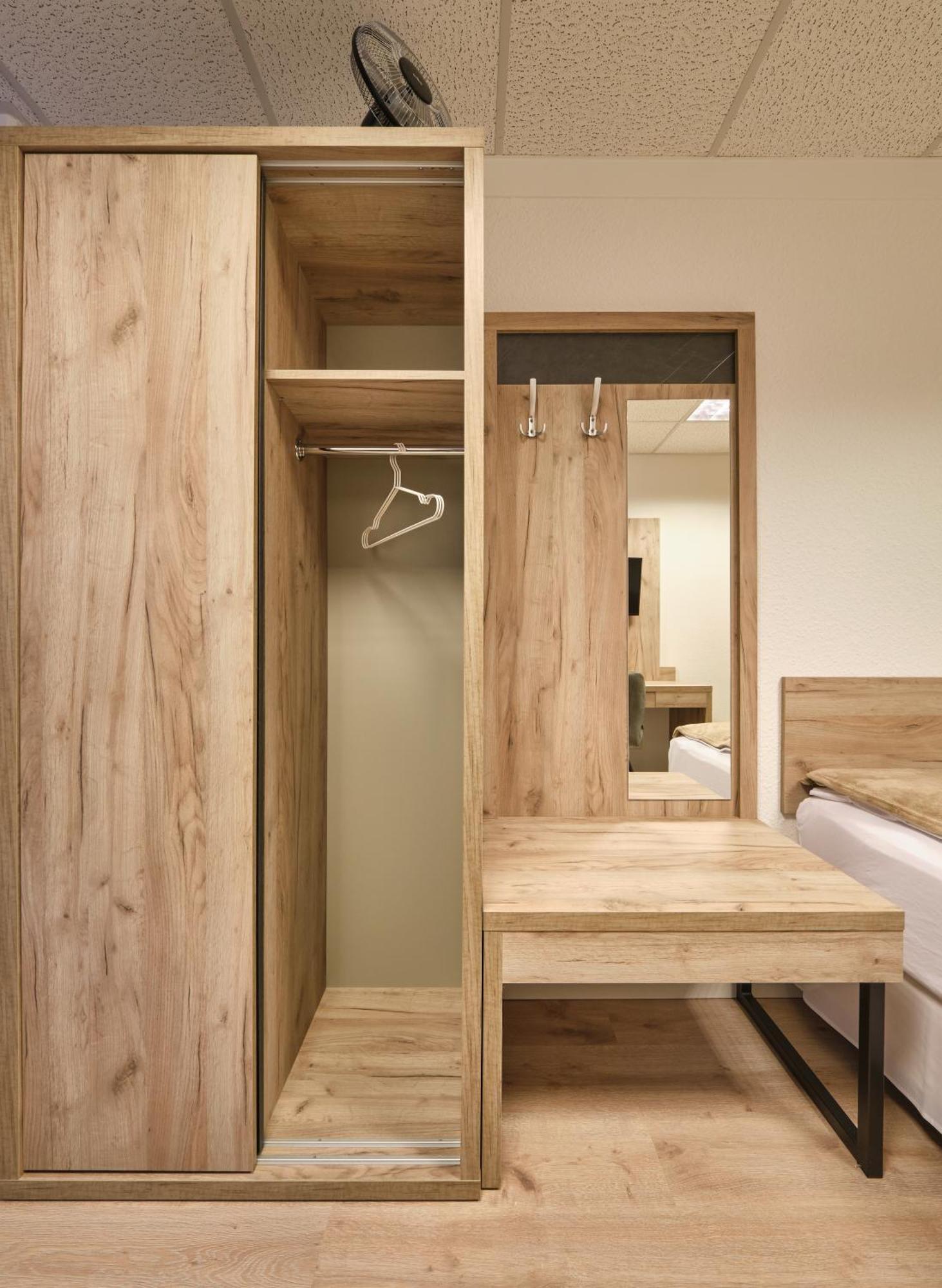 Sleep1C Hostel Хамбург Екстериор снимка